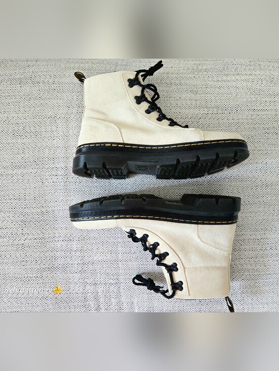 NWOB Dr.MARTENS Combs Off White Suede Lace-Up Boots Size: 11